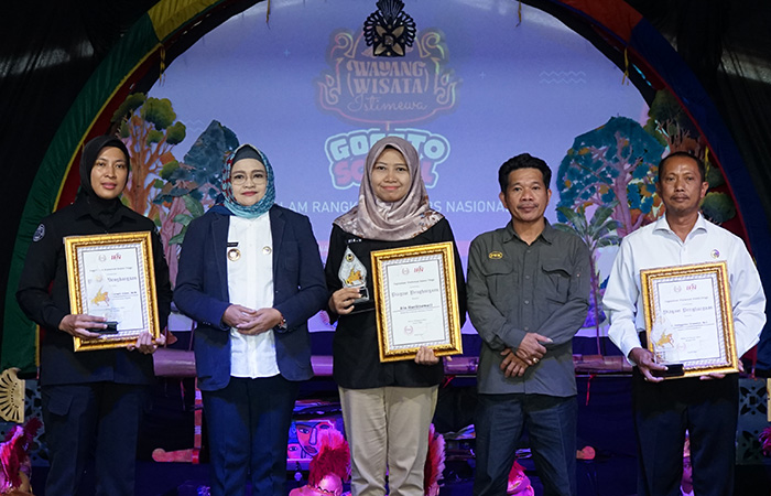 KOMITMEN: Peringatan Hari Pers Nasional (HPN) ke-78, untuk wilayah Kulon Progo digelar di SMAN 1 Wates, Rabu (7/2).HUMAS PEMKAB KULON PROGO
