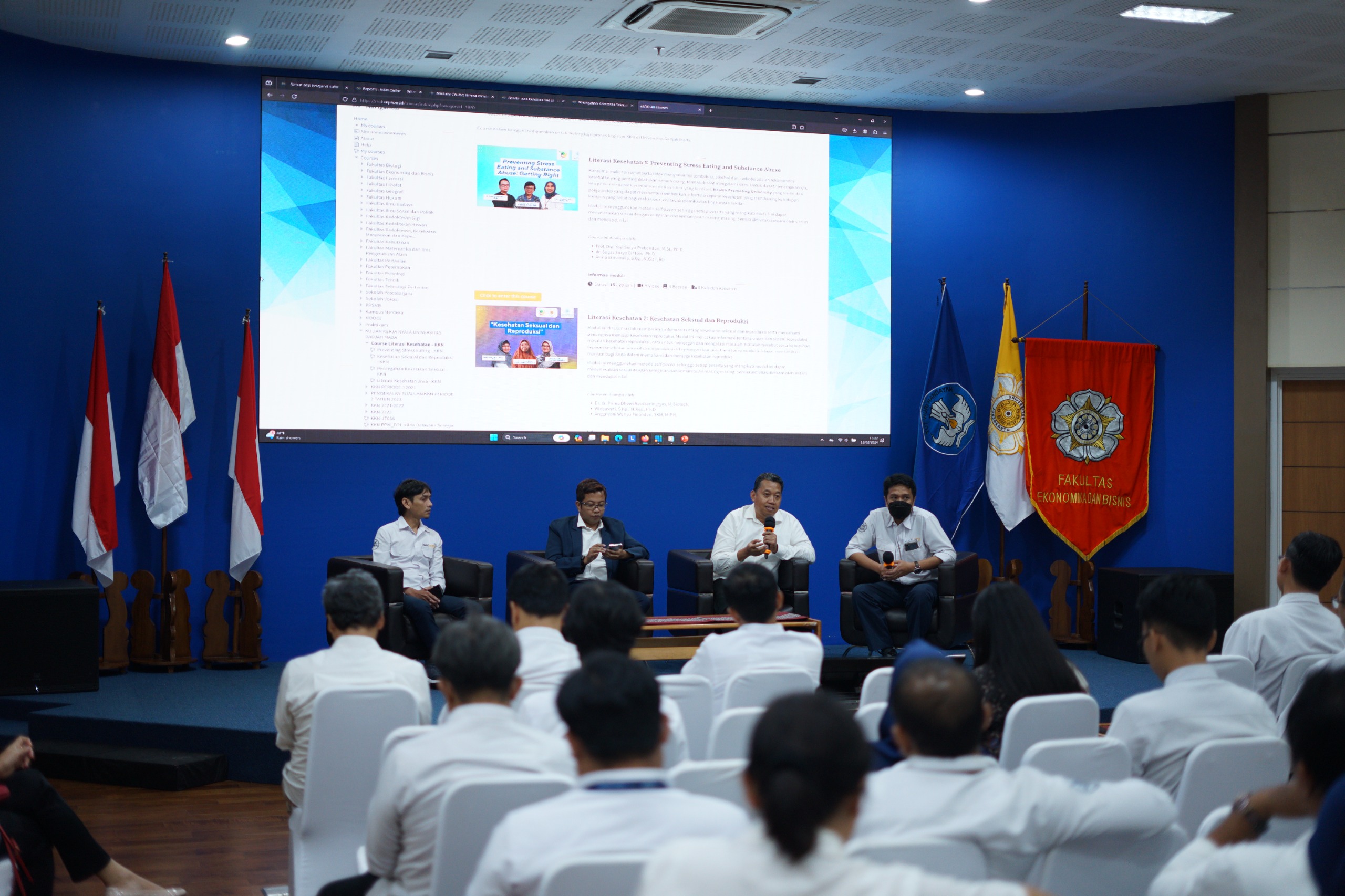 DIGITALISASI: Sesi sosialisasi terkait platform pembelajaran daring baru yang dimiliki UGM bernama UGM Online.&nbsp;