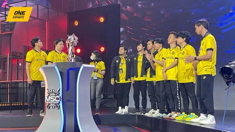 ONIC Esports membawa pulang trofi MSC 2023 pulang ke Indonesia.
