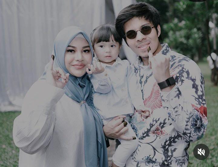 Aurel Hermansyah Dicibir Netizen Gemuk, Para Artis Memberi Dukungan.