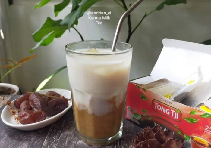 minuman kurma milk tea yang menyegarkan tenggorokan(