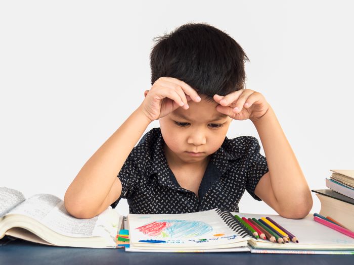 Ilustrasi anak sedang belajar