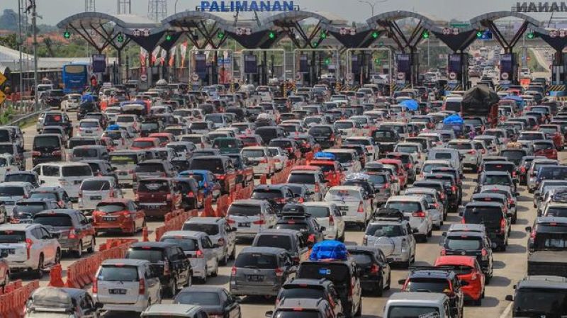 Ilustrasi puncak arus mudik libur lebaran 2024.
