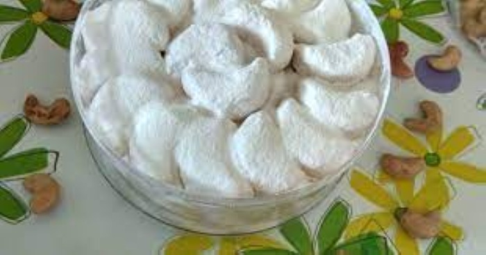 Resep kue putri salju premium cocok untuk sajian lebaran.