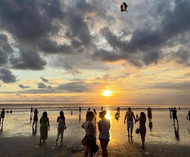 Sebuah pantai di Bali.