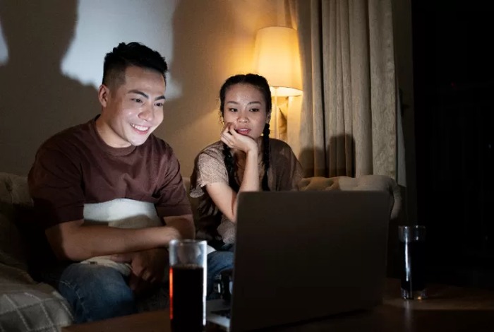 ilustrasi rekomendasi film horror Indonesia di Netflix.