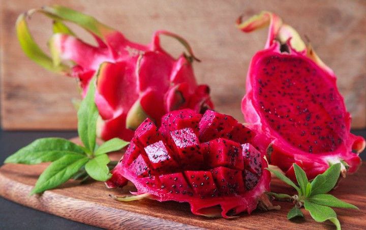 Buah naga.