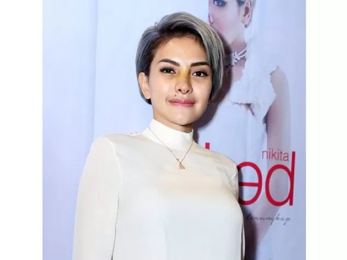 Nikita Mirzani.