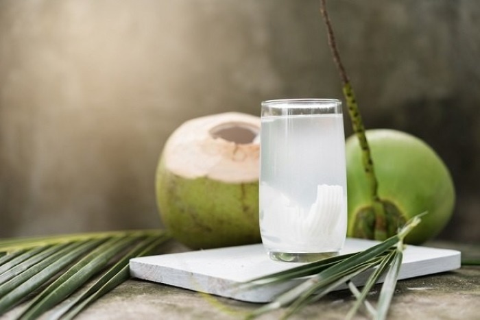 manfaat Air Kelapa Muda.