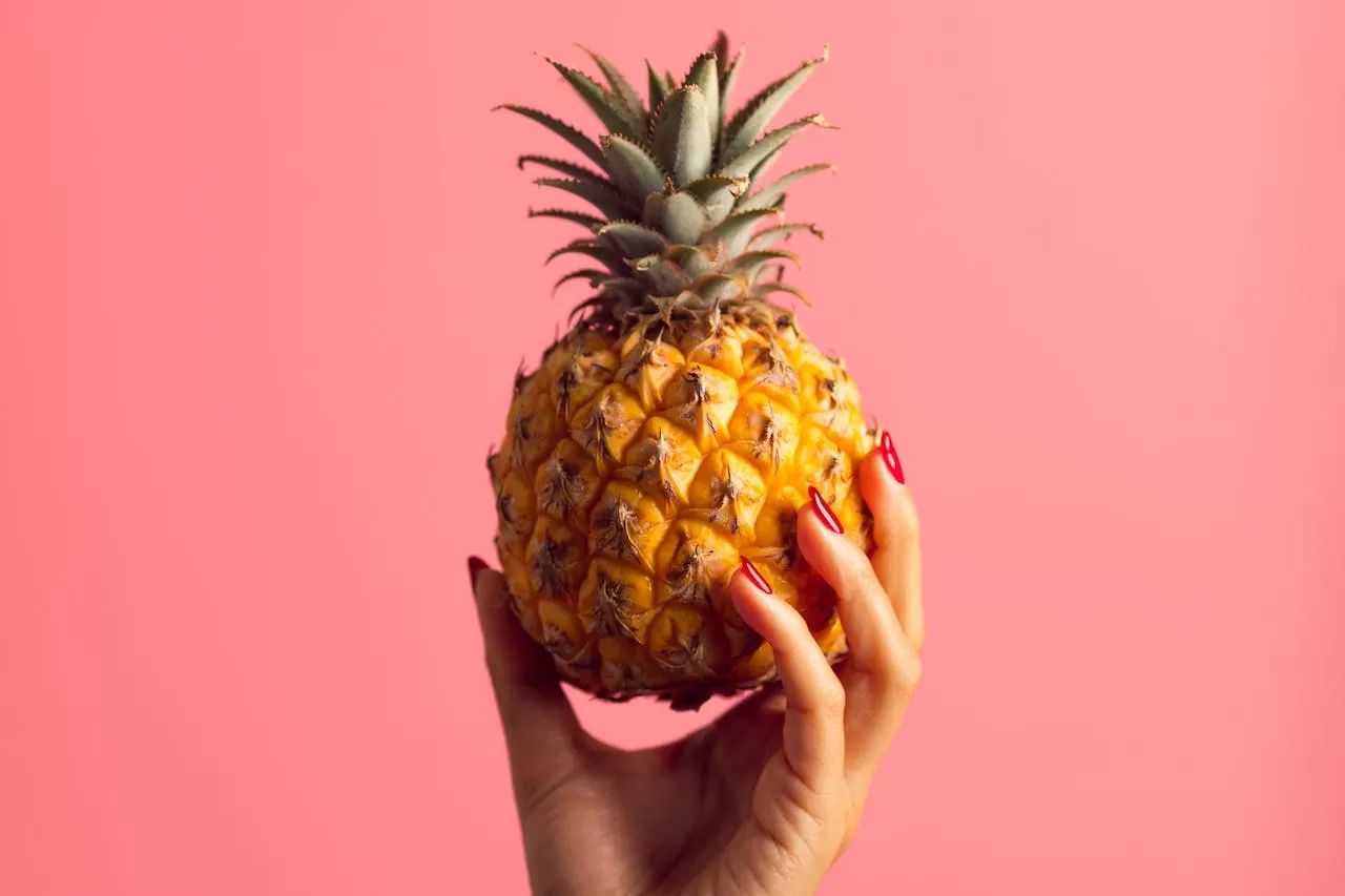 ilustrasi buah nanas