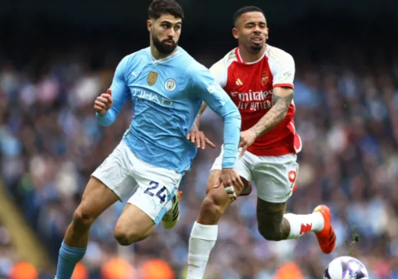 Gvardiol Berhadapan Dengan Gabriel Jesus.