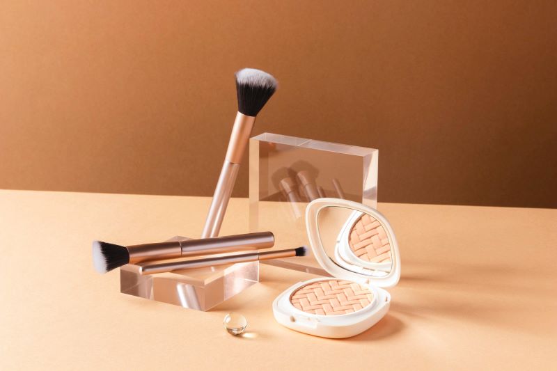 Ilustrasi Make Up.