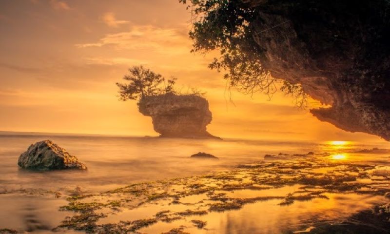 Sunset Pantai Madasari yang sangat indah.