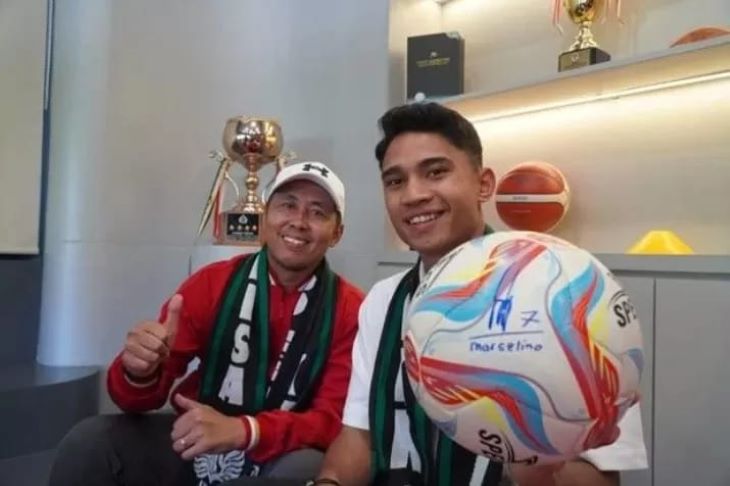 Marselino Ferdinan saat berkunjung ke Unesa.