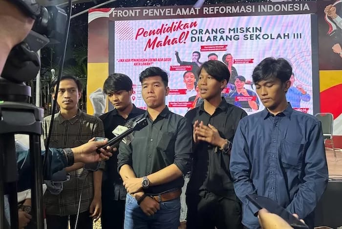 Ketua BEM FISIP Universitas Bung Karno Rahman Hakim menegaskan, kenaikan tersebut tentunya akan sangat berdampak negatif bagi masyarakat, khususnya yang berasal dari ekonomi menengah ke bawah.