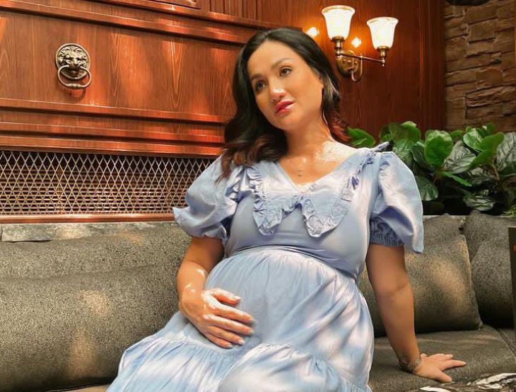 Tengku Dewi Putri tidak bisa membendung amarah dan emosinya terhadap Andrew Andika, suaminya. (Instagram tengkudewiputri_tdp)