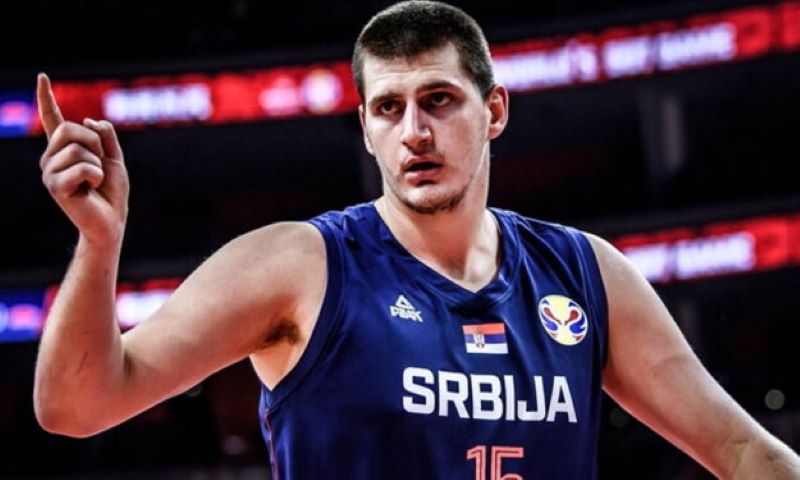 Nikola Jokic Bermain Untuk Tim Nasional Serbia.