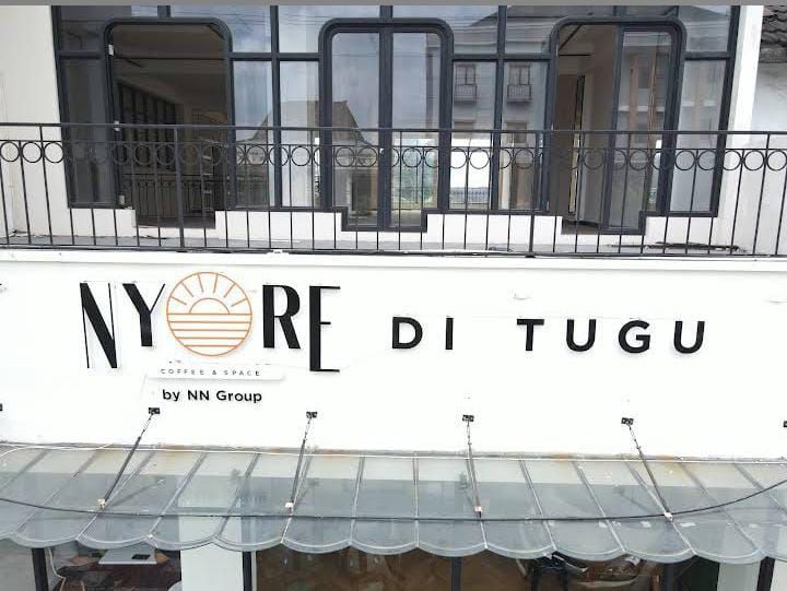 3 Tempat Ngopi yang Seru untuk Nongkrong di Dekat Tugu Jogja. (Foto dari pinterest )