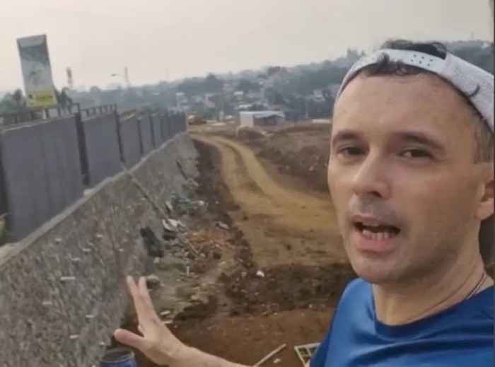 Foto:Video postingan seorang bule di tiktok viral usai soroti IKN bahkan plesetkan IKN sebagai Ibu Kota Koruptor Nepotisme. (Radar Lawu - Jawa Pos)