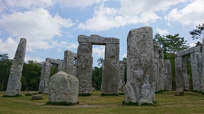 Wisata Stonehenge. ( Foto dari pinterest )