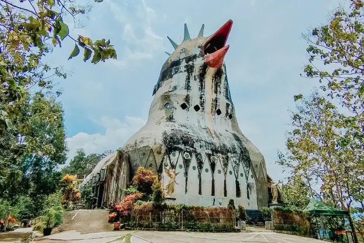 Bukit Rhema.