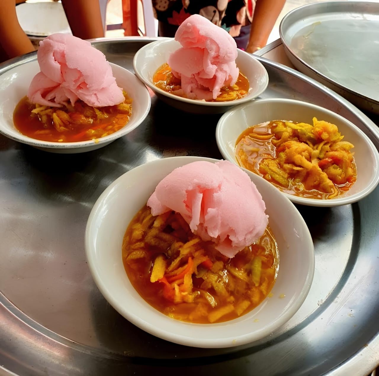 Lezatnya Rujak Es Krim Pak Nardi yang menggoda selera.  (Google Maps/Claudian Natalia)