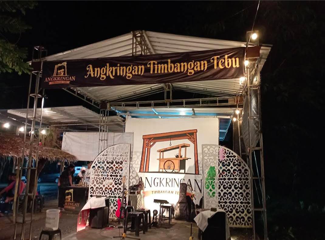 Halaman Depan Angkringan Timbang Tebu.   (Google Maps)