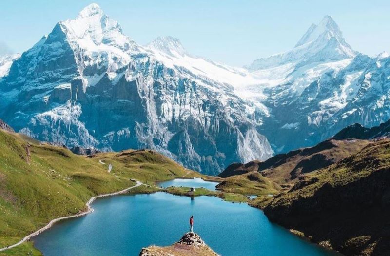 Swiss Alps ( Sumber Foto: Instagram / @visitswitzerland, timulrich.pix )