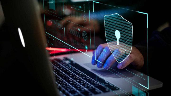 Mengapa Kita Harus Meningkatkan Keamanan Akun Email dan Akun Media Sosial yang Kita Miliki?