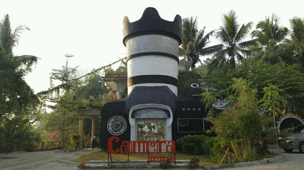 Camera House Borobudur, Magelang.