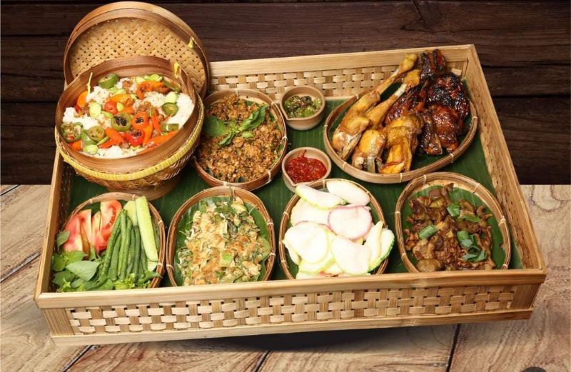 Hidangan di Lalawuh Sunda Resto