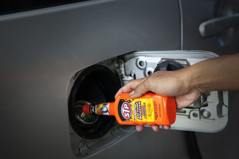 Octane booster, produk aftermarket yang harus diperhatikan penggunaannya agar tidak merusak mesin.