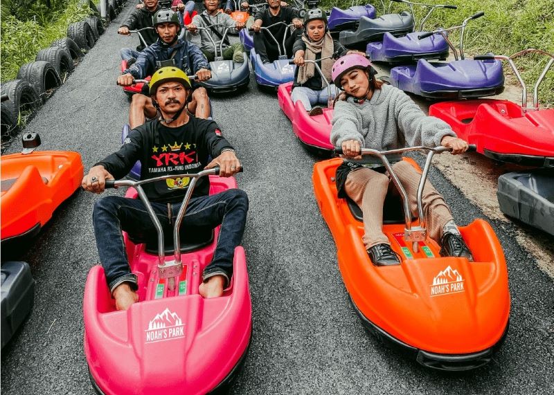 Bermain Luge Kart di Noah&rsquo;s Park bersama teman-teman