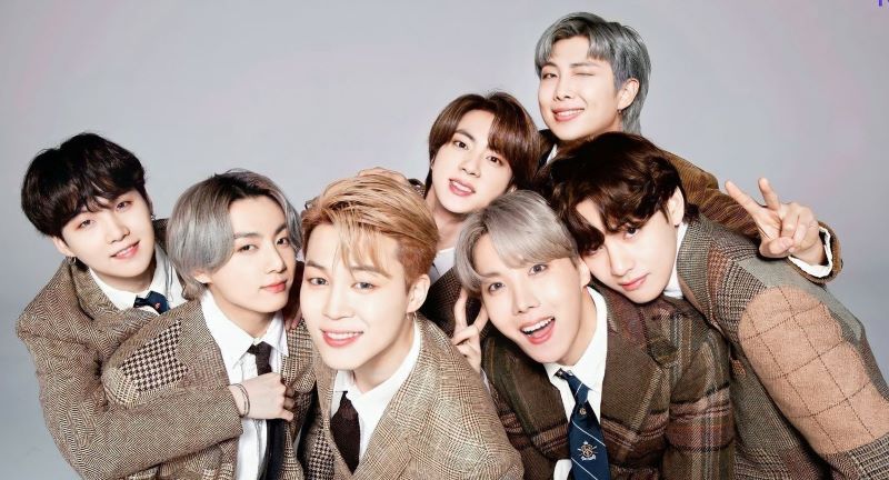 BTS yang Merupakan Salah Satu Boy Grub Korea Selatan (Sumber: Pinterest)