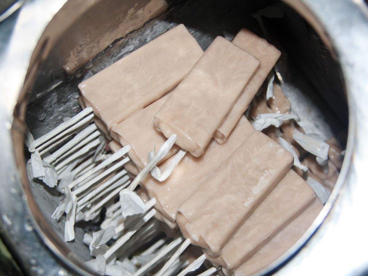 Es Goyang jajanan legendaris yang sudah sulit ditemukan