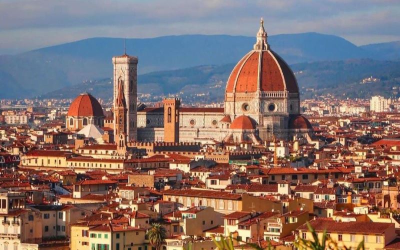 Piazzale Michelangelo, Florance, Italia (Sumber Foto: Instagram/ @beatiful_italy_,Andiamo Sergio)