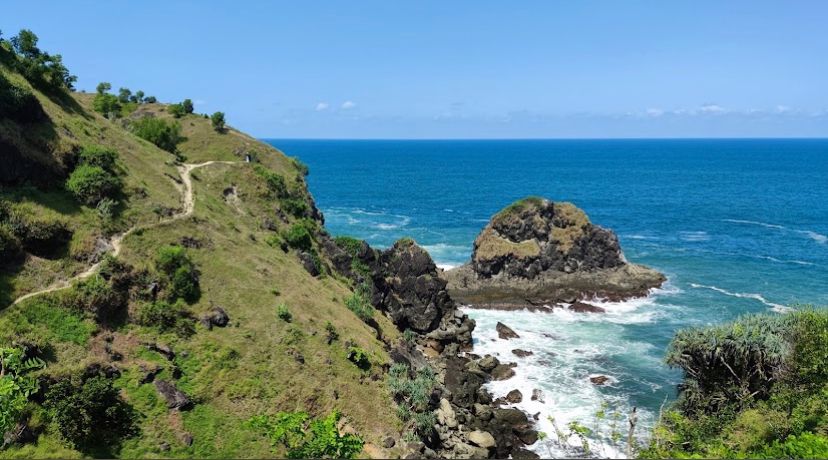Bukit Pengilon Gunung Kidul, Yogyakarta.   (Google Maps)