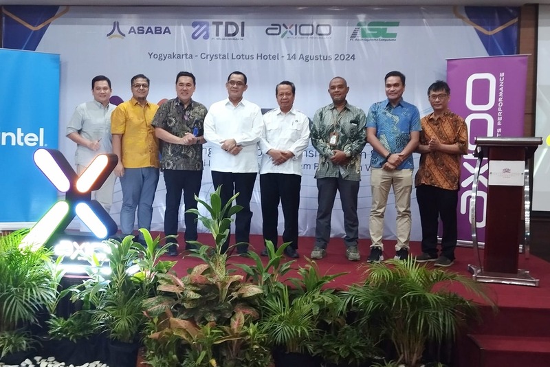 PT Tera Data Indonusa Tbk melalui Axioo Class Program menggelar Edutech pertama kali di Yogyakarta.