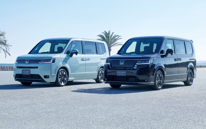 Honda Stepwgn, sebuah MPV boxy dari Honda yang mendapatkan respon positif dari pengunjung GIIAS 2024.