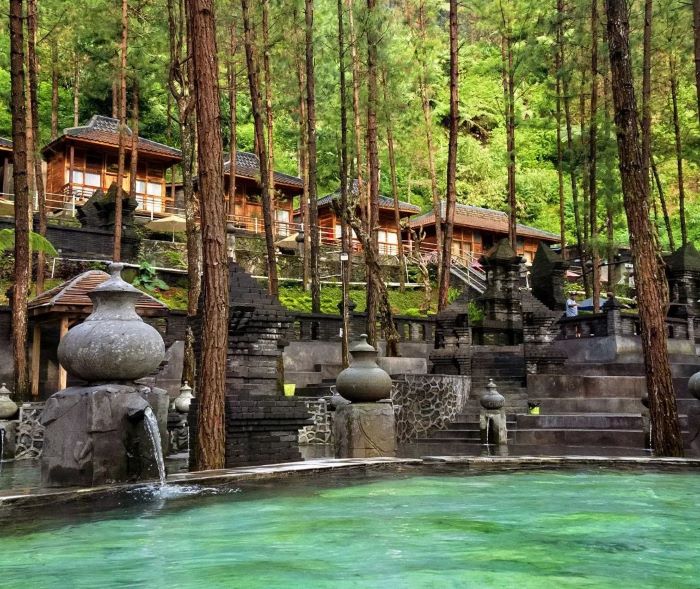 Keindahan Alam Guci Forest (Sumber: Instagram @guciforest_ )