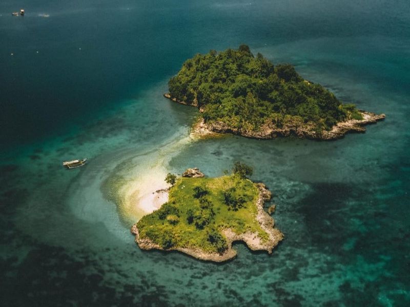 Gili Petelu.