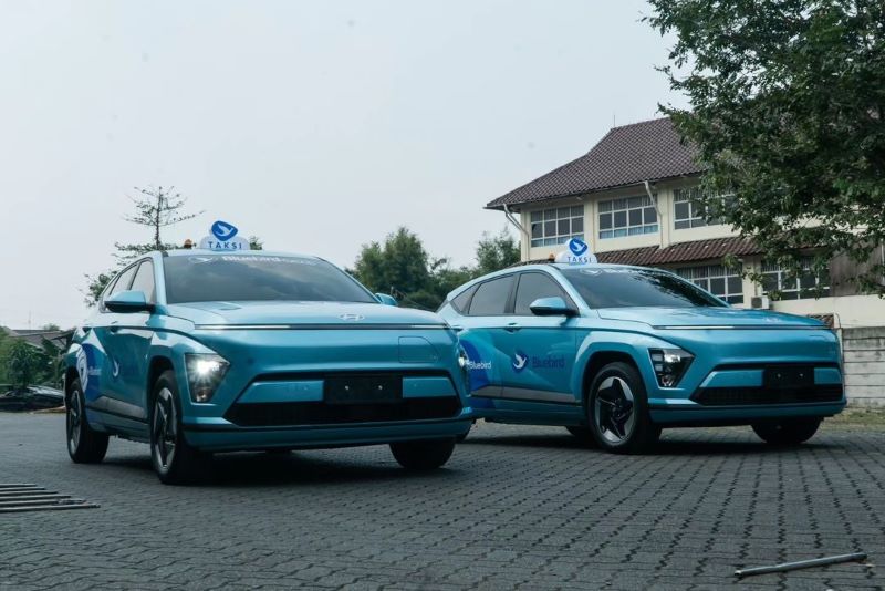 Hyundai Kona EV menjadi armada terbaru Blue Bird Group untuk Ibu Kota Negara (IKN).