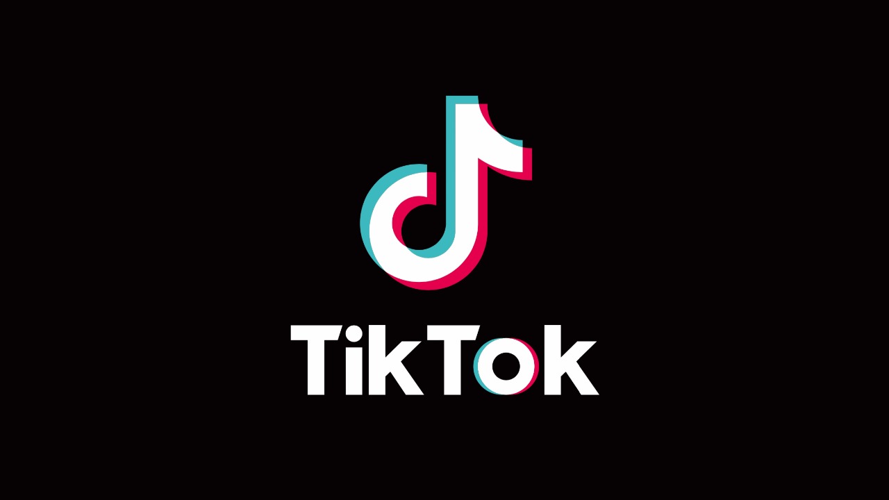 Tren tiktok saat ini (wallpapersden.com)