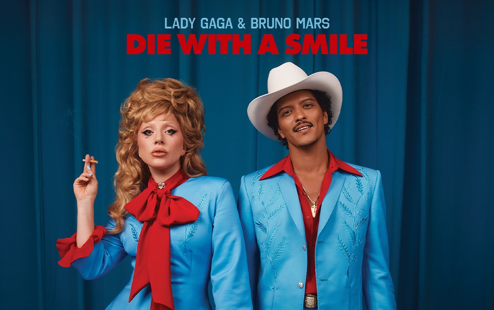 Poster Lagu Terbaru Kolaborasi antara Lady Gaga dan Bruno Mars, "Die With A Smile"   (variety.com)