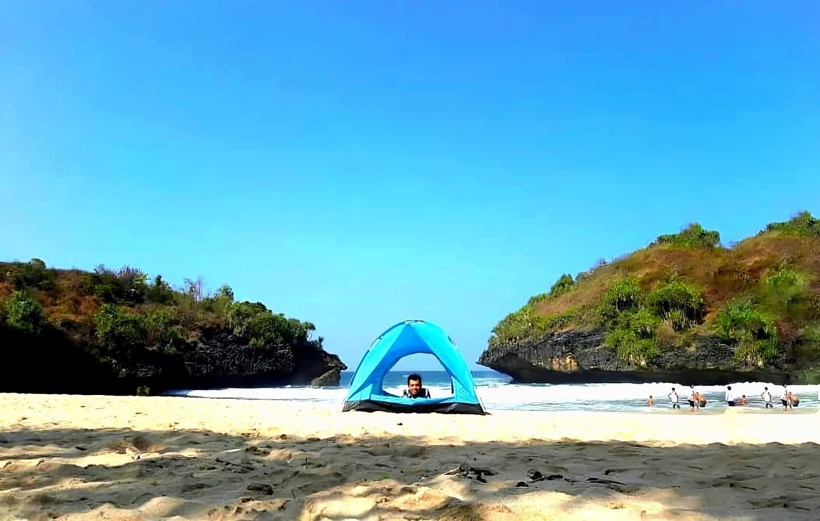 Menepi sejenak di Pantai Sedahan, menikmati alam yang masih alami dan indah  (Instagram.com/pantai.jogja)