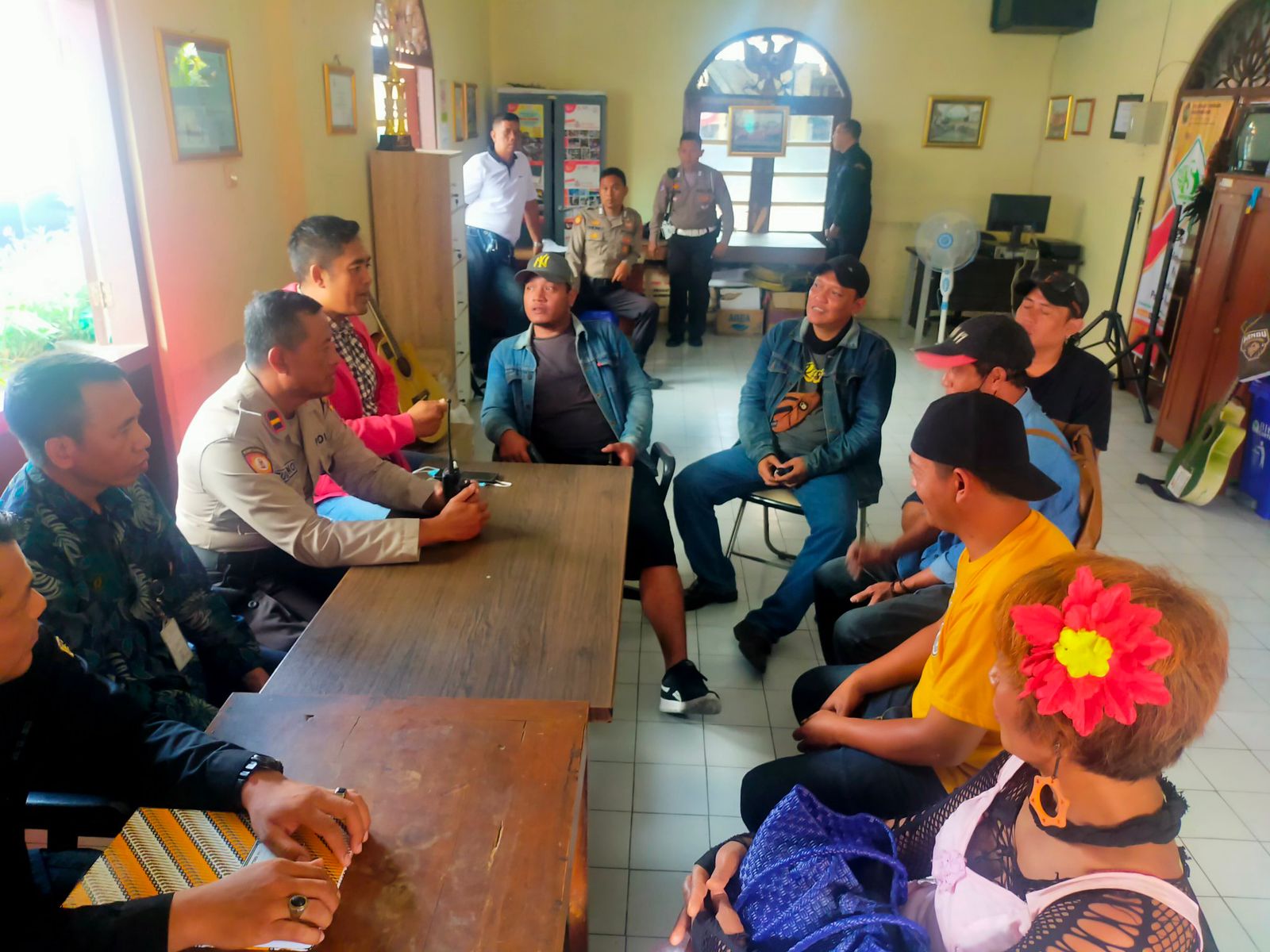 Polsek Kraton Menindaklanjuti laporan Masyarakat.  https://x.com/merapi_uncover/status/1830804694635290740?s=46