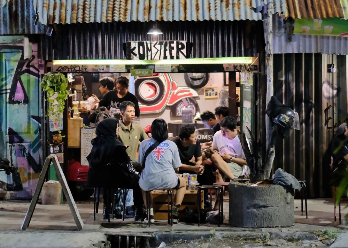 Komsteer Yogyakarta.   https://www.instagram.com/p/C50KRbZRCDL/?igsh=MW80Mmp3ejRtOHhneA==