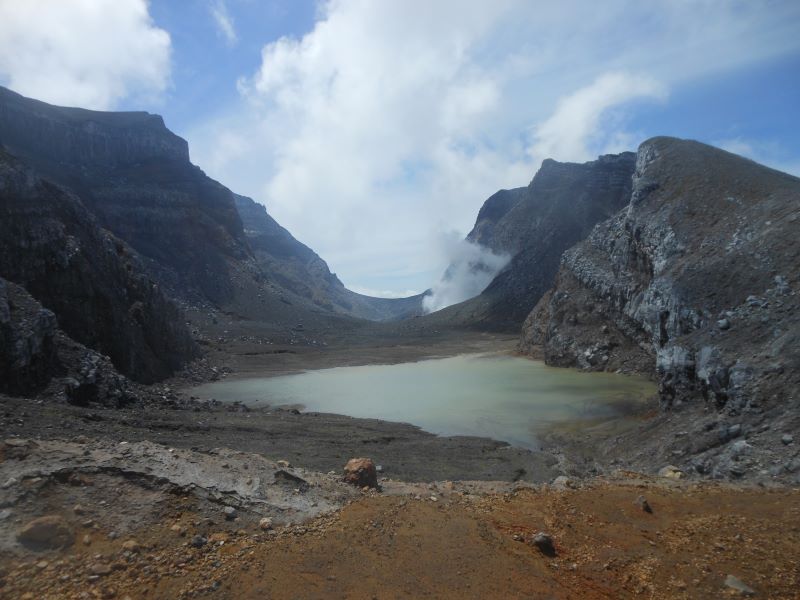 Gunung Gamkonora Halmahera.