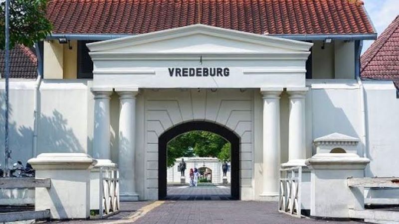 Benteng Vredeburg https://images.app.goo.gl/L77wbJiJdUjBE85L8
