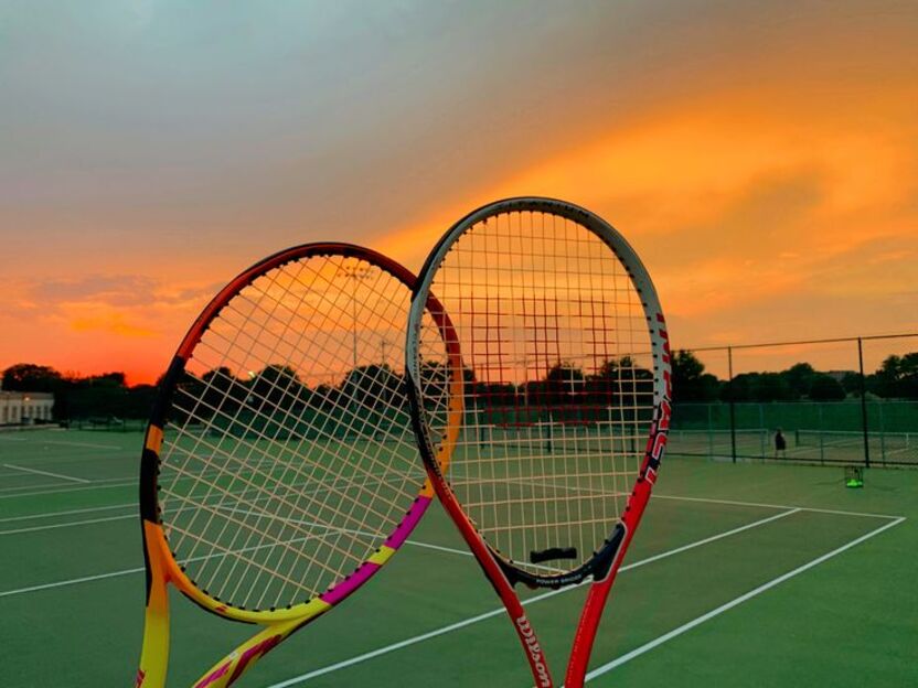 Raket Tenis. Sumber: Pinterest